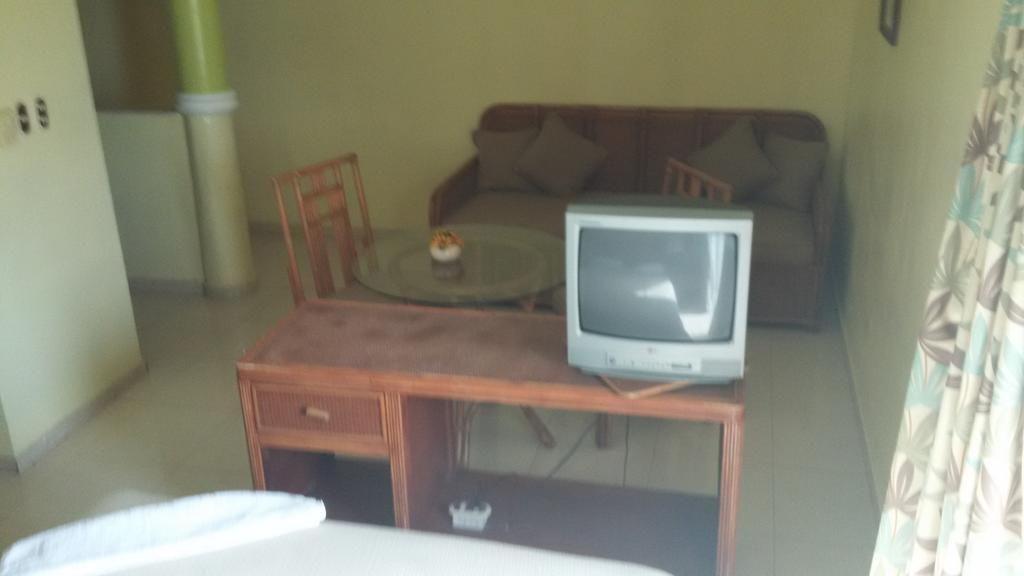 Lirio Cala Aparthotel 2*