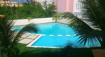 Lodge Cocos *