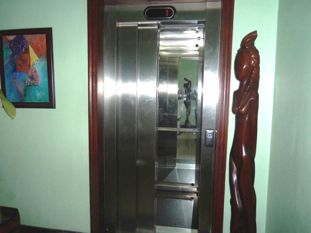Discovery Hotel 3*