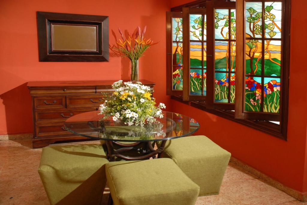 Hotel Colonial 3*