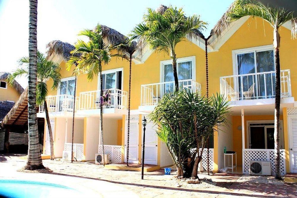 Elke Hotel