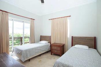 Laguna Golf Apartment