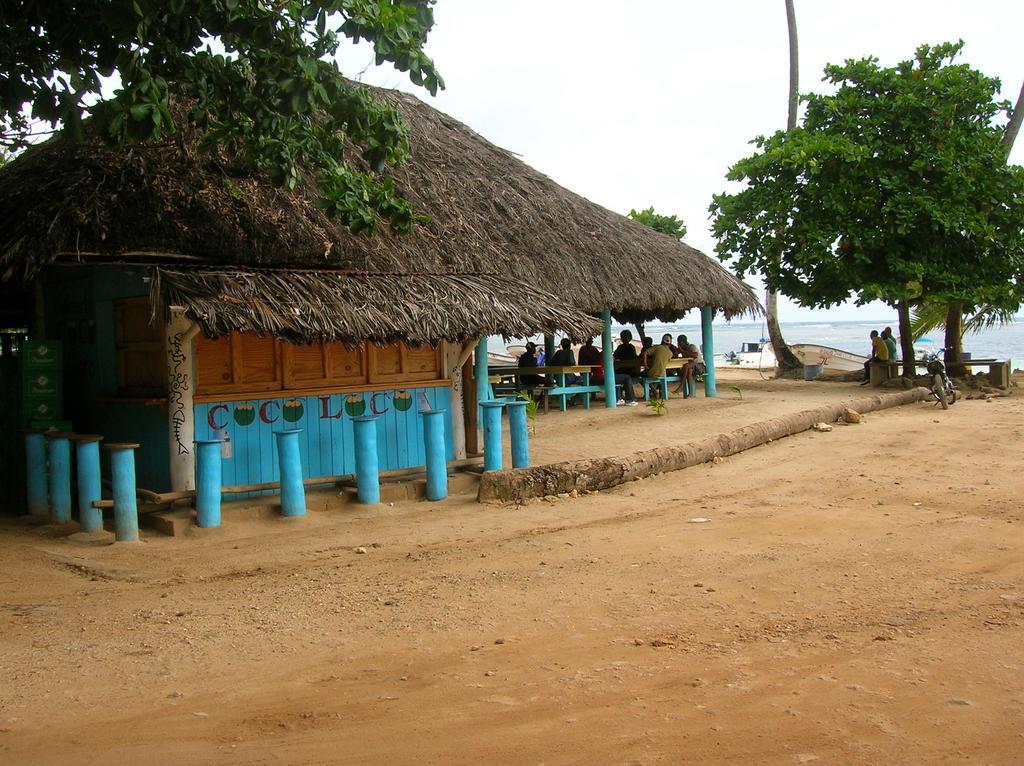 Casa Por Que No Bed & Breakfast *