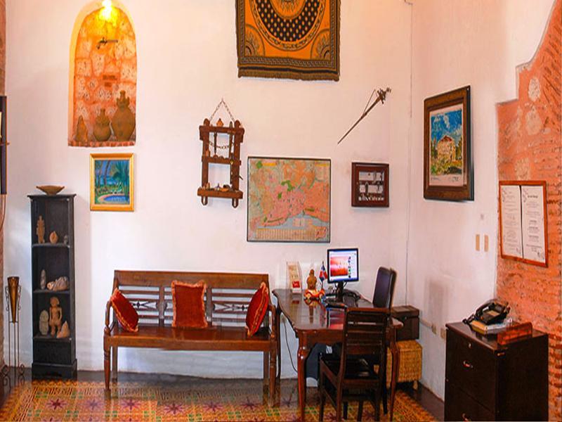 Dona Elvira Boutique Santo Domingo