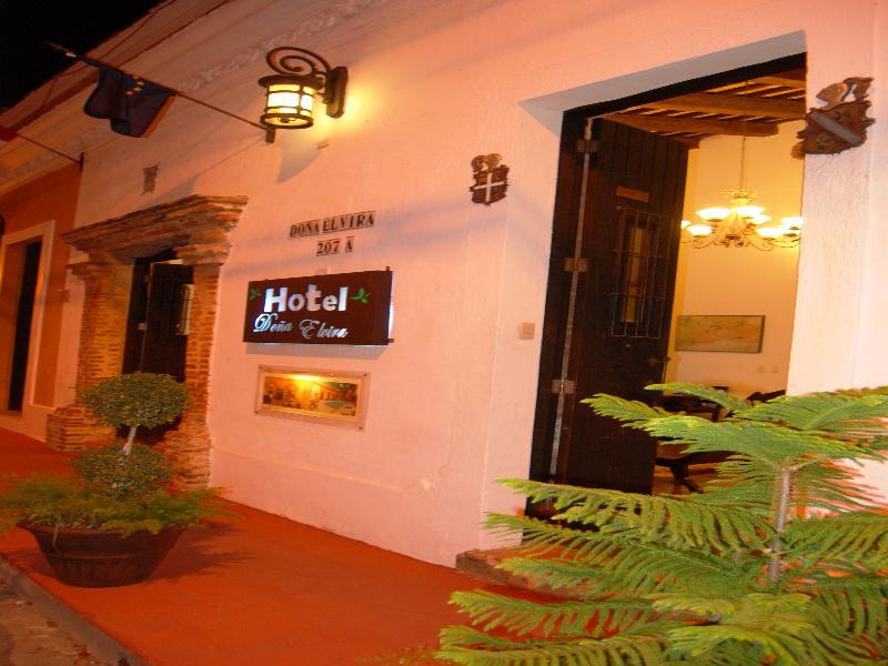 Dona Elvira Boutique 4*