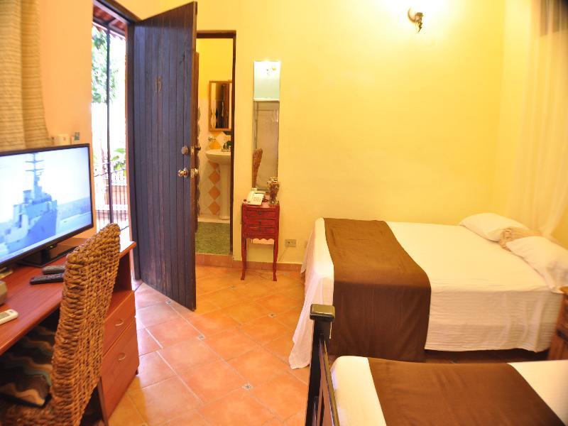 Dona Elvira Boutique Hotel