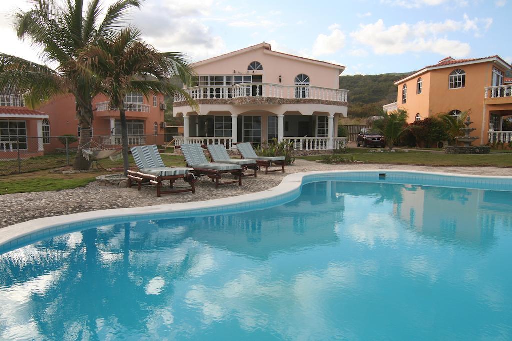 Inn Panoramica La Cienaga (Barahona)