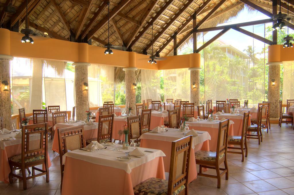 Barcelo Capella Beach