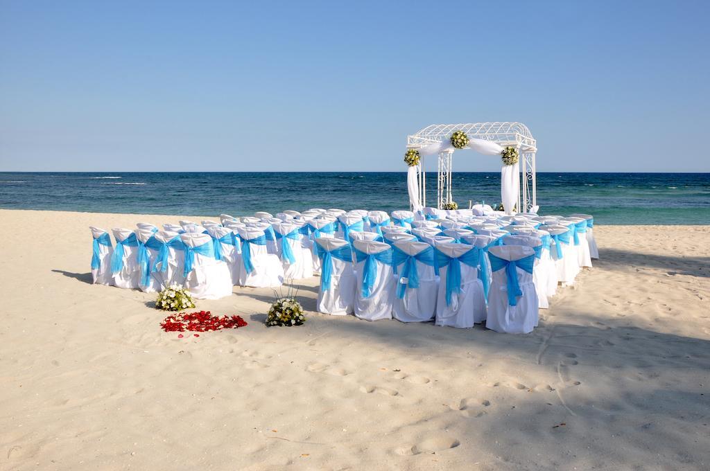 Barcelo Capella Beach