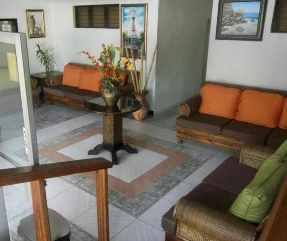 Hotel Chic Montecristi 2*