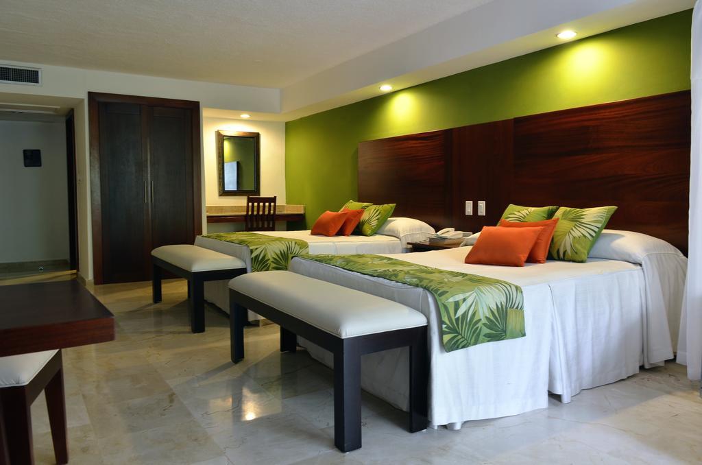 Emotions By Hodelpa Puerto Plata