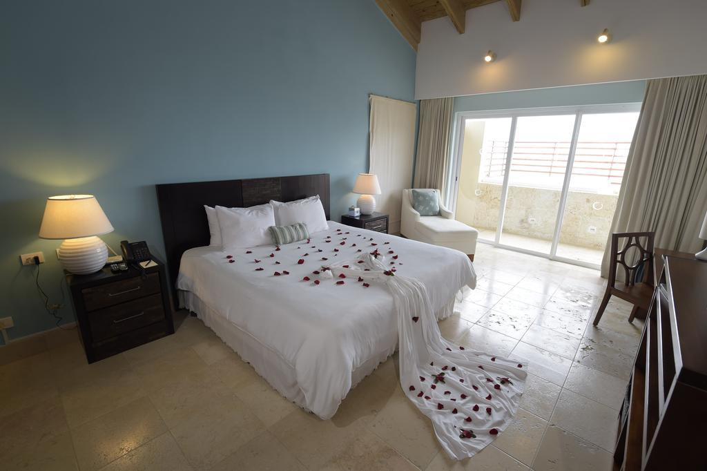 Resort Del Mar By Joy - Intimate Ocean Front Retreat -