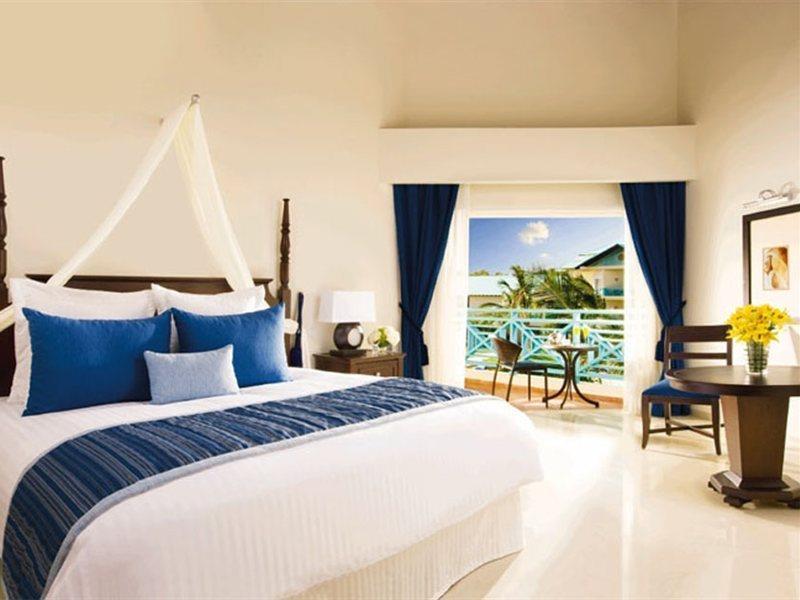 Resort Dreams La Romana And (adults Only) 5*