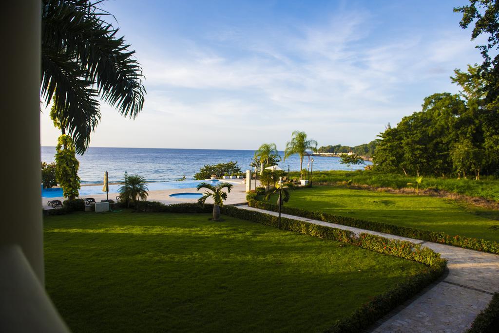 Apartment Hispaniola Luxury Ocean Front Sosua