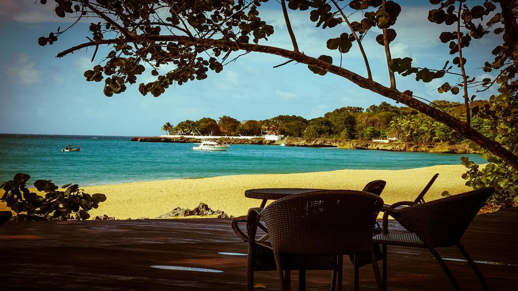 Apartment Hispaniola Luxury Ocean Front