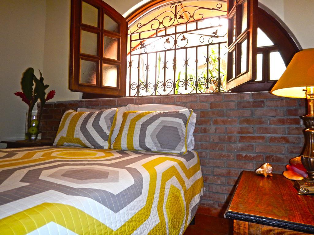 Hotel Colonial 3*