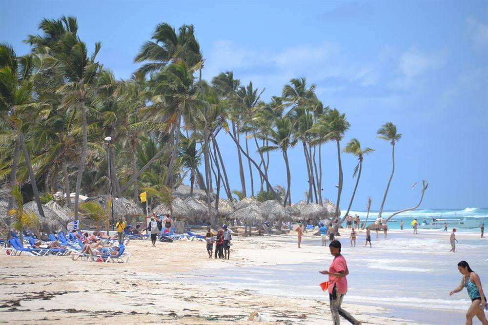 Cocos Lodge *