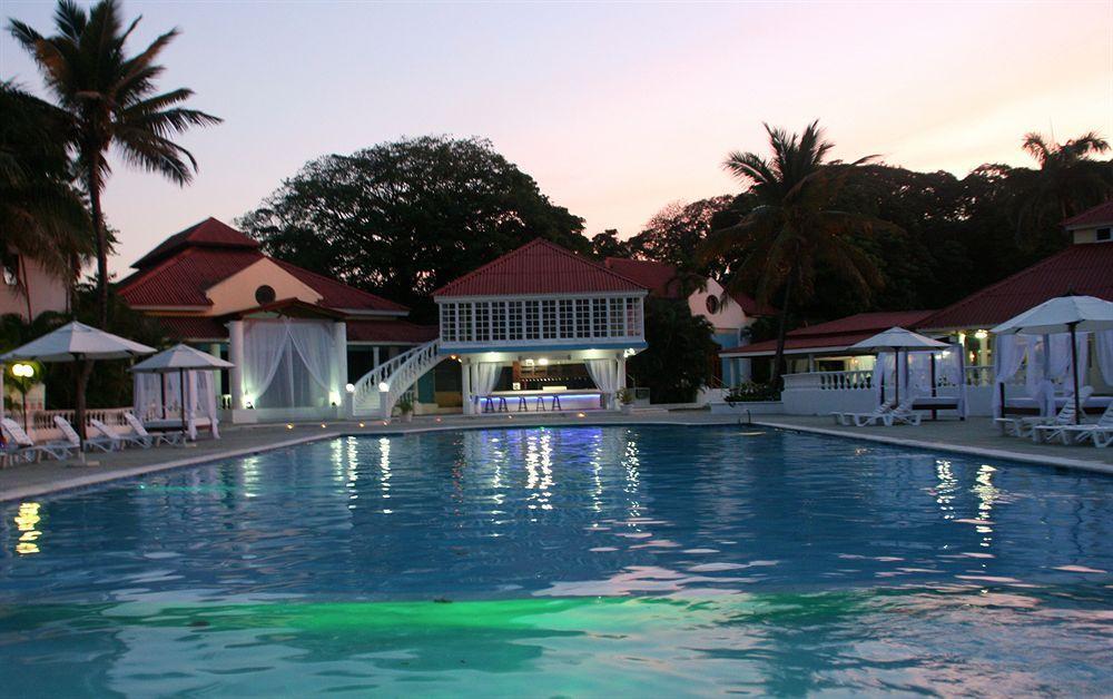 Beach Hotel