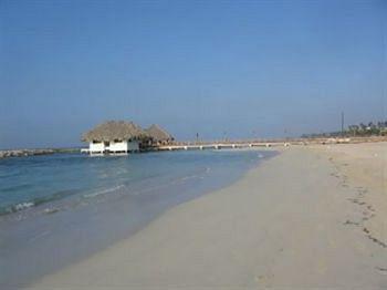 Plaza Real Hotel 3*