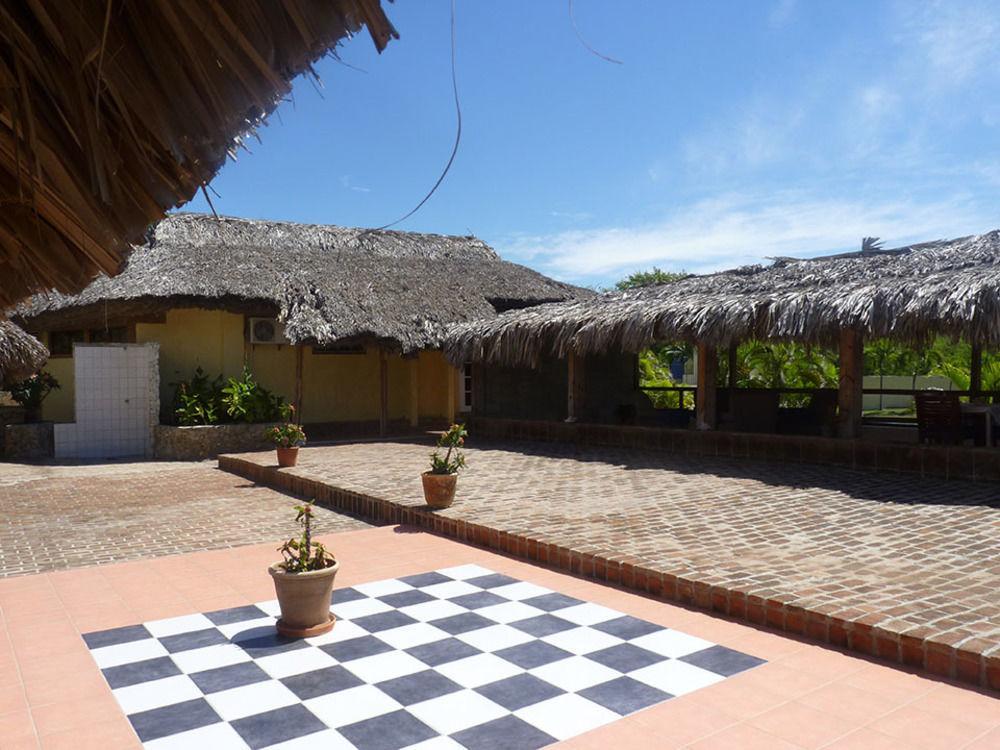 El Quemaito Hotel