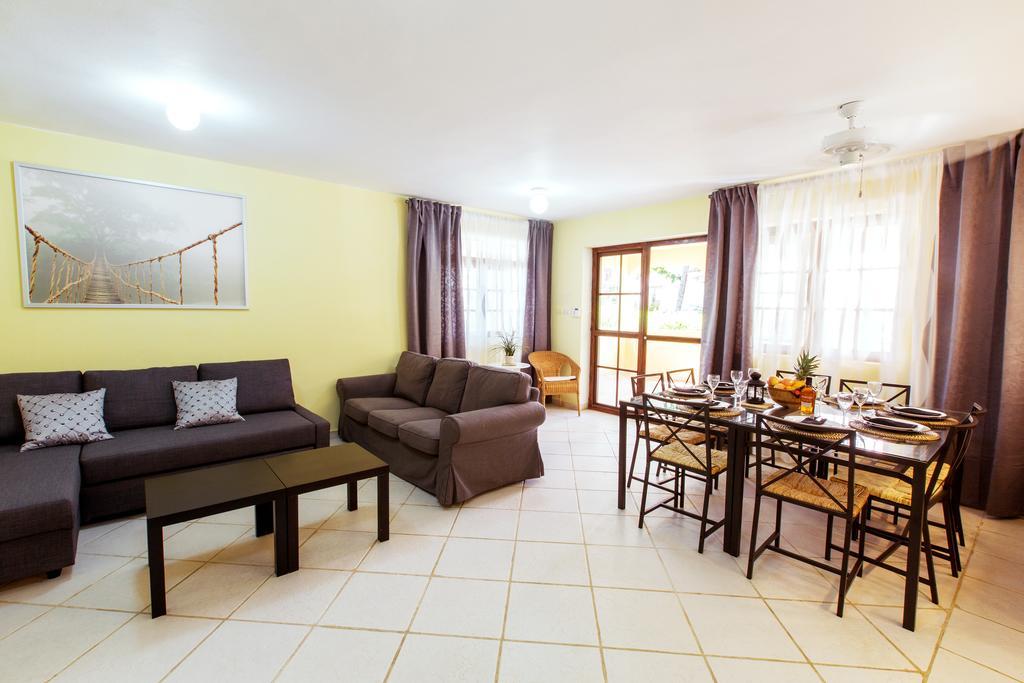 Hotel Villas Tropical Los Corales Beach & Spa 4*