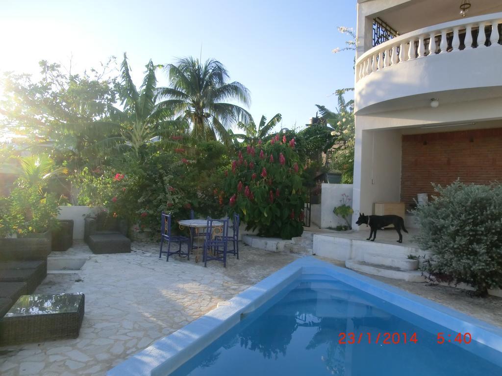 Chambres D'hotes Guest house *