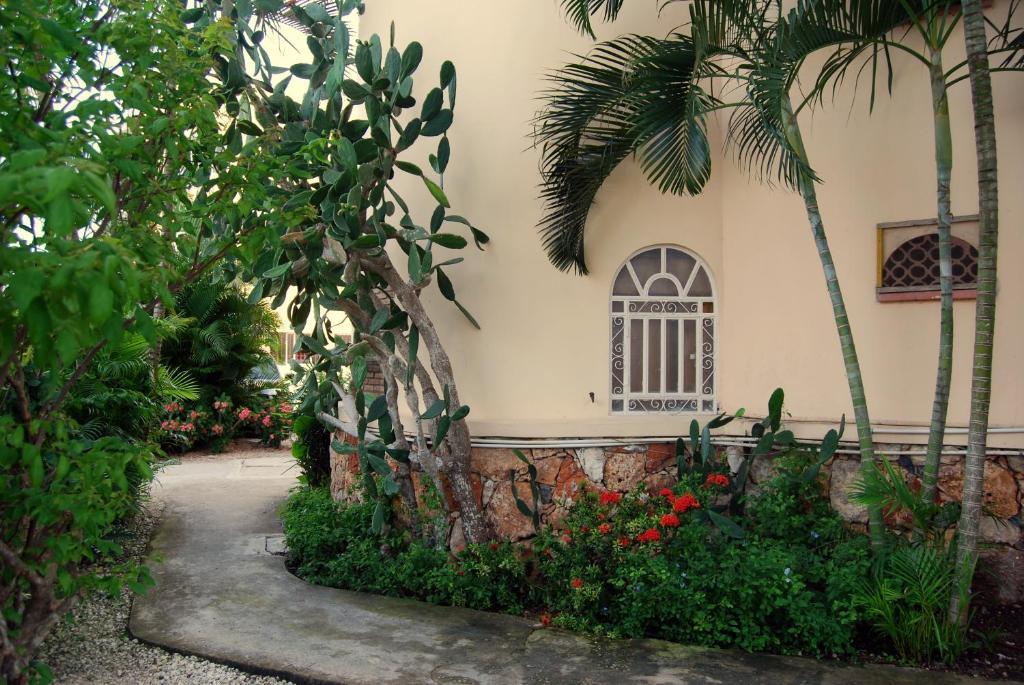 Casa Marisa Al Castillo Apartment *