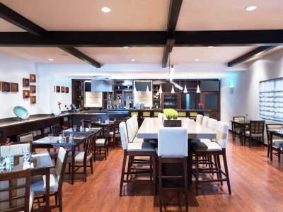 Courtyard By Marriott Hotel