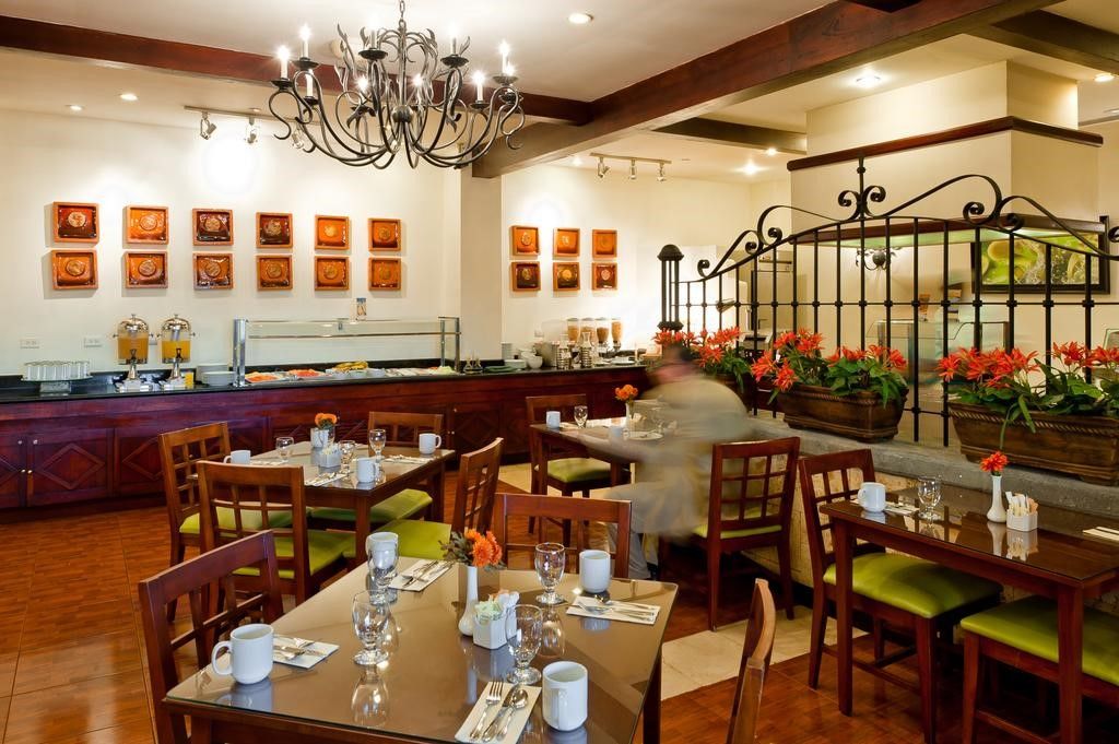 Courtyard By Marriott Hotel 3*