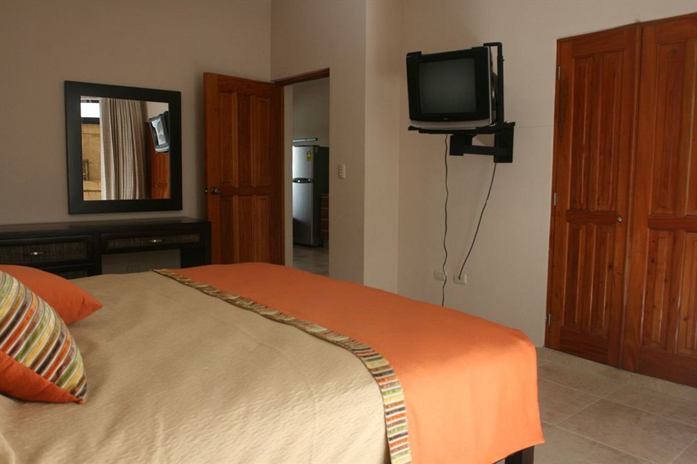 Caribey Aparthotel 3*