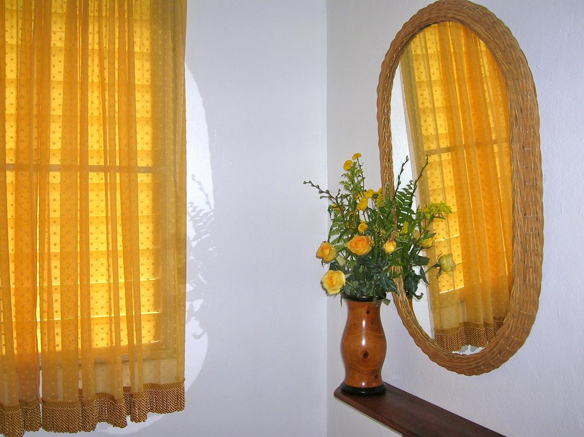 Casa Por Que No Bed & Breakfast