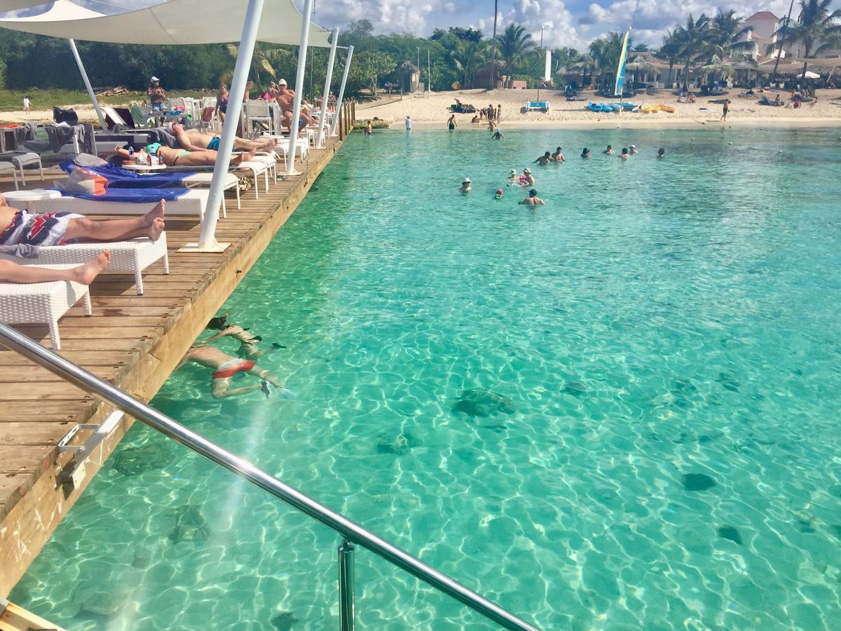 Blue Ocean @cadaquescaribe Apartment
