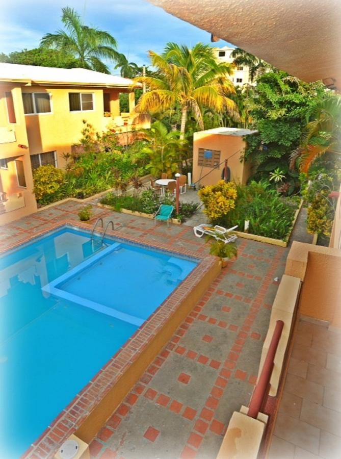 Sea Breeze Apartment *
