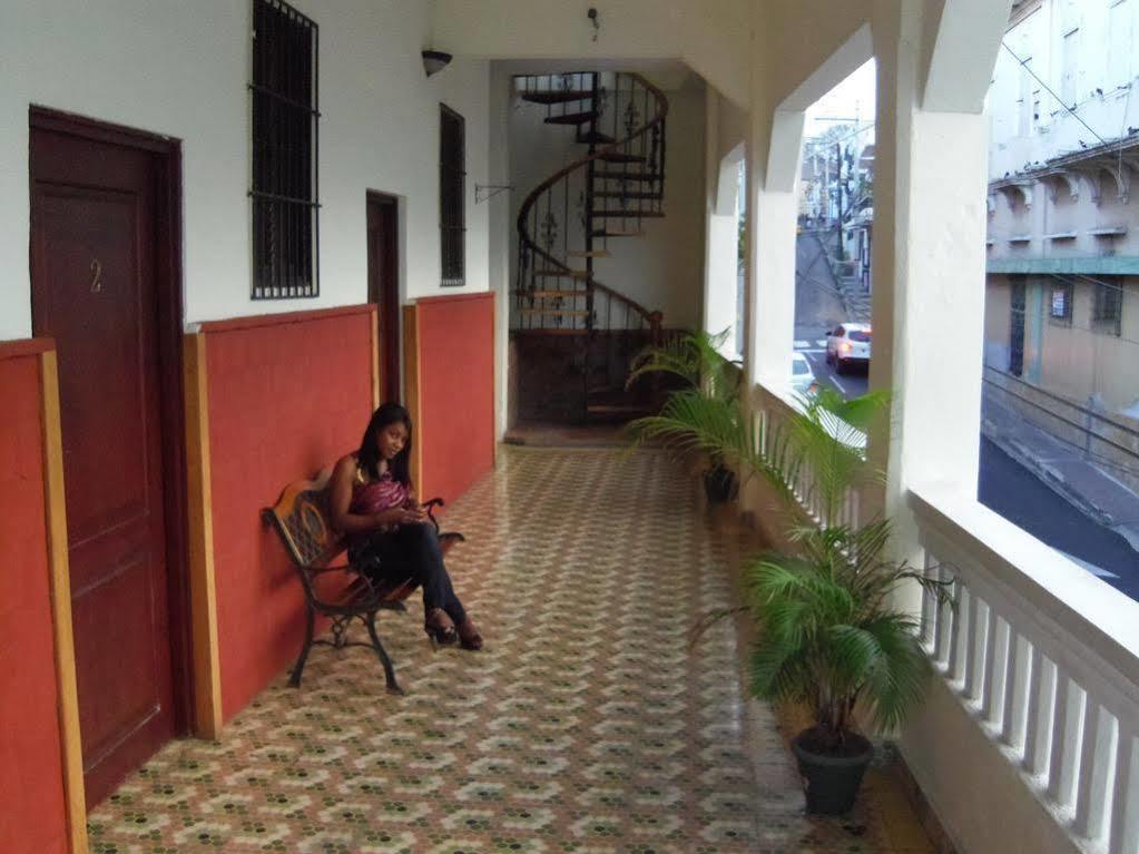 Apartment Paseo Colonial *