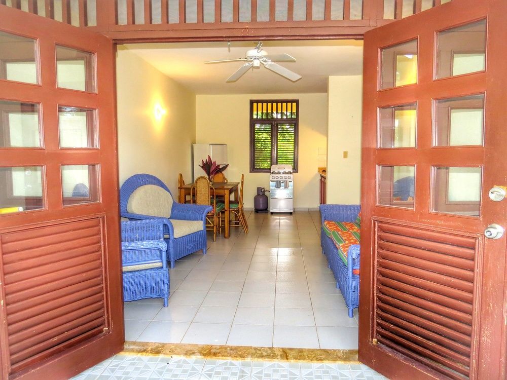 Aparthotel El Pelicano 3*