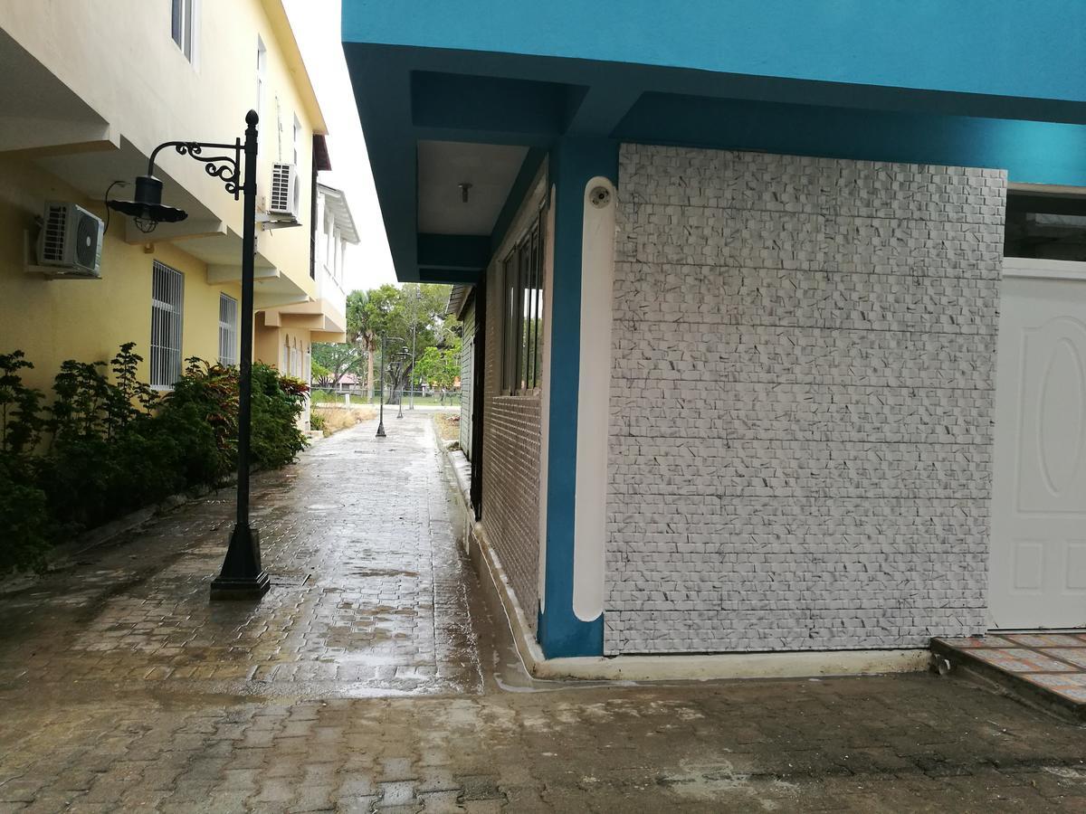 Inn Costa Azul En El Pueblito