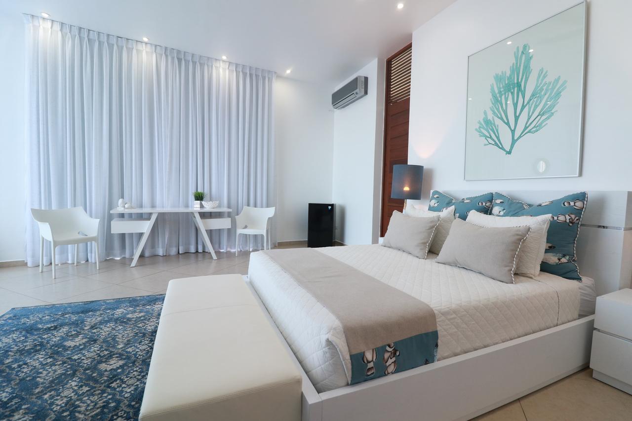 Casa Esferica 4*
