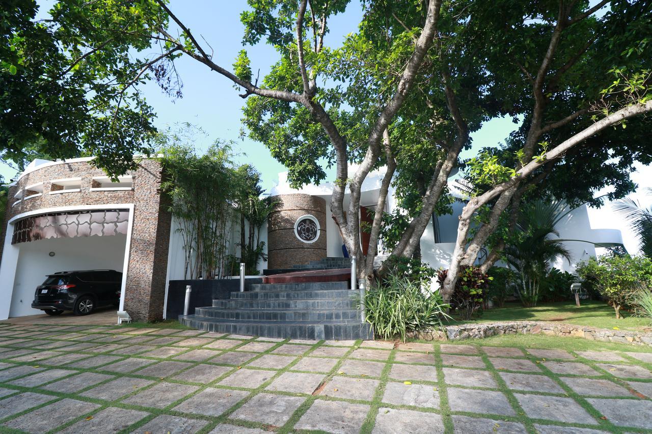 Hotel Casa Esferica 4*