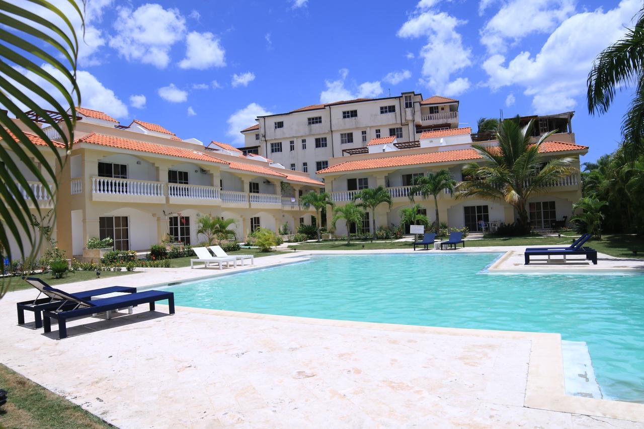 Residencial Las Palmeras De Willy Resort Boca Chica