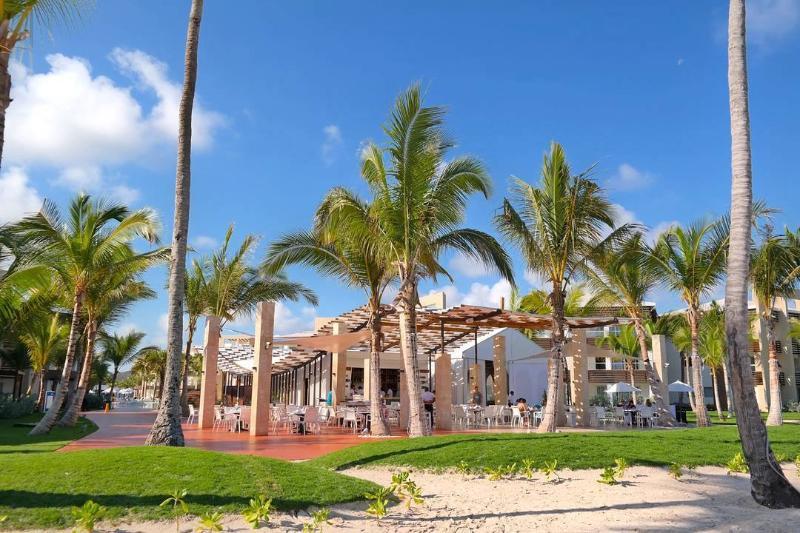 Bluebay Grand Punta Cana Cabeza de Toro