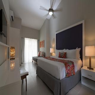 Emotions Beach By Hodelpa Hotel 3*