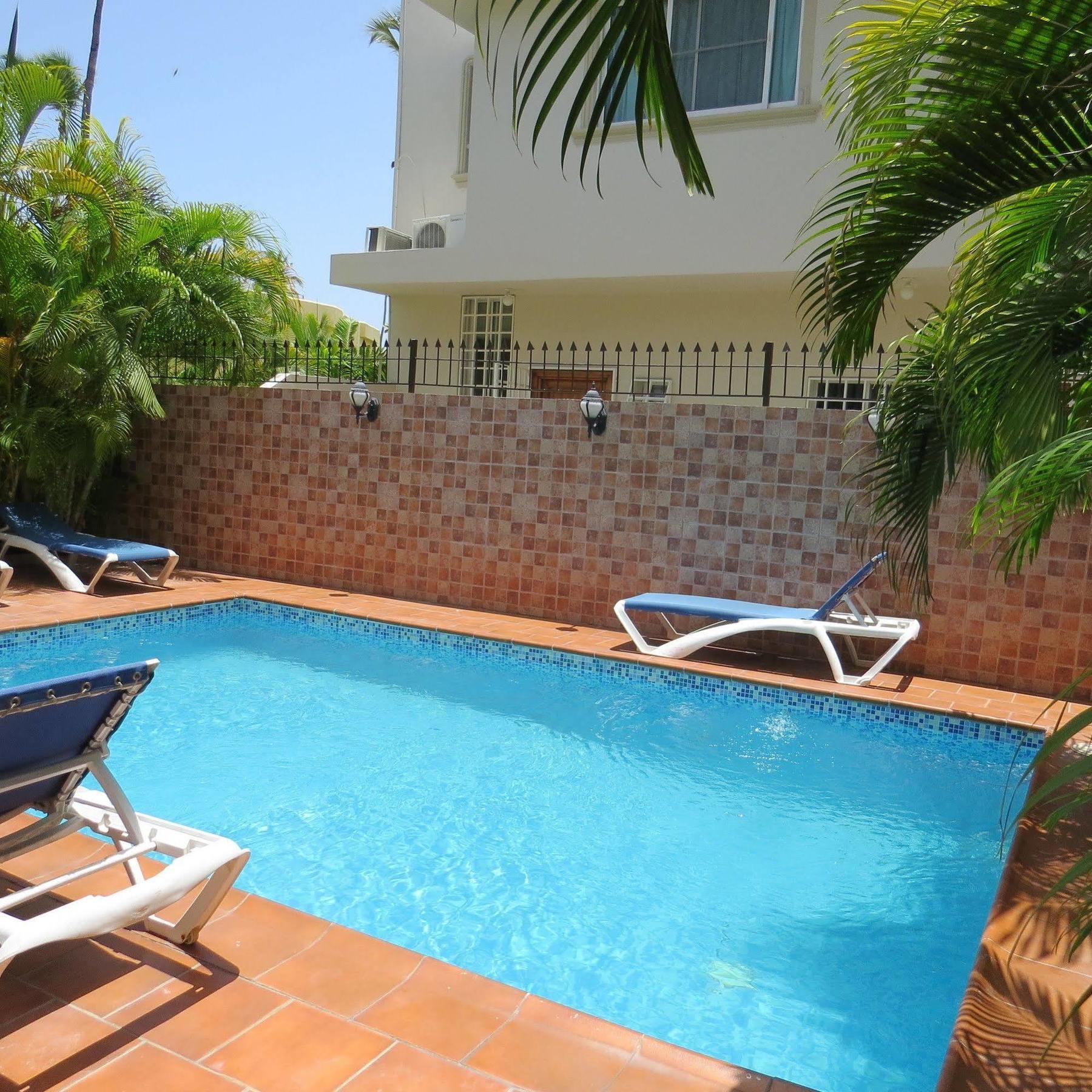 Punta Cana Hostel Hotel 2*