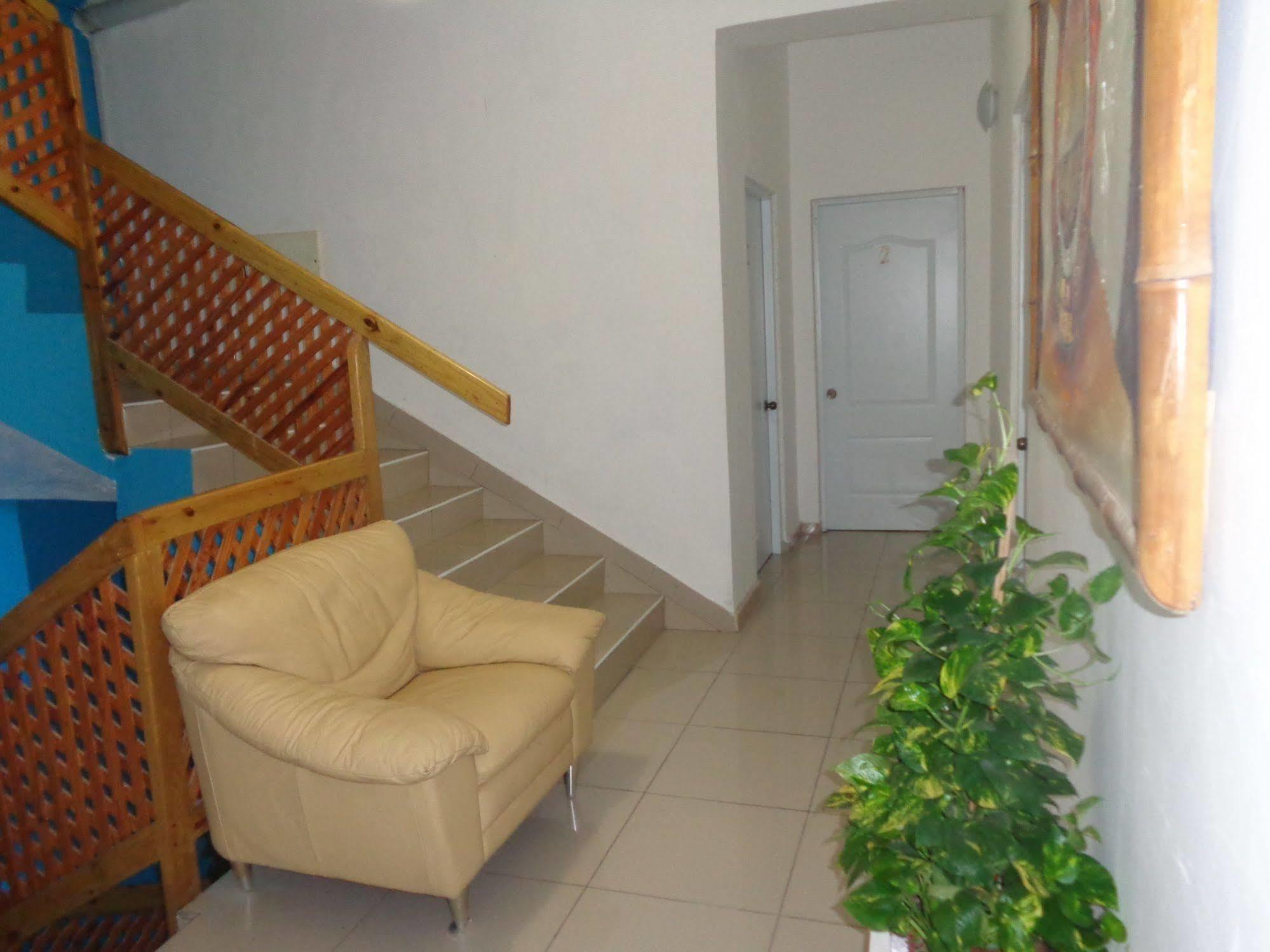 Guest house Rig Plaza Venecia Boca Chica