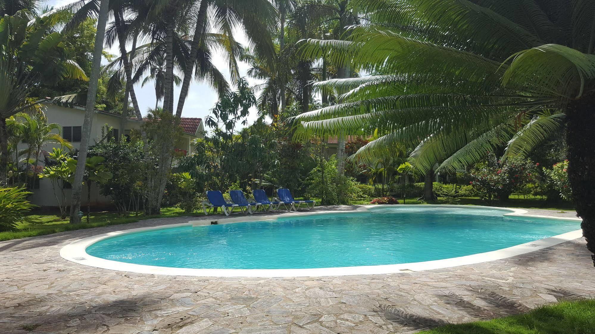 Oasis Terrenas 3*