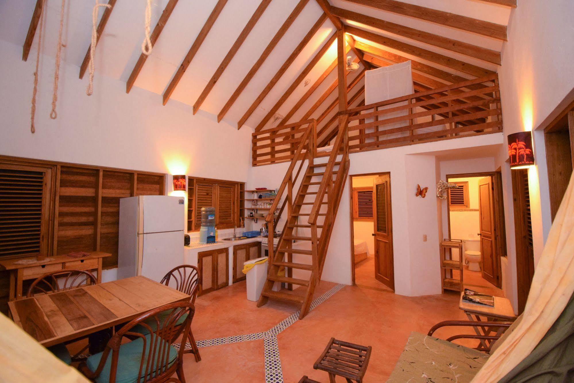 Clave Lodge