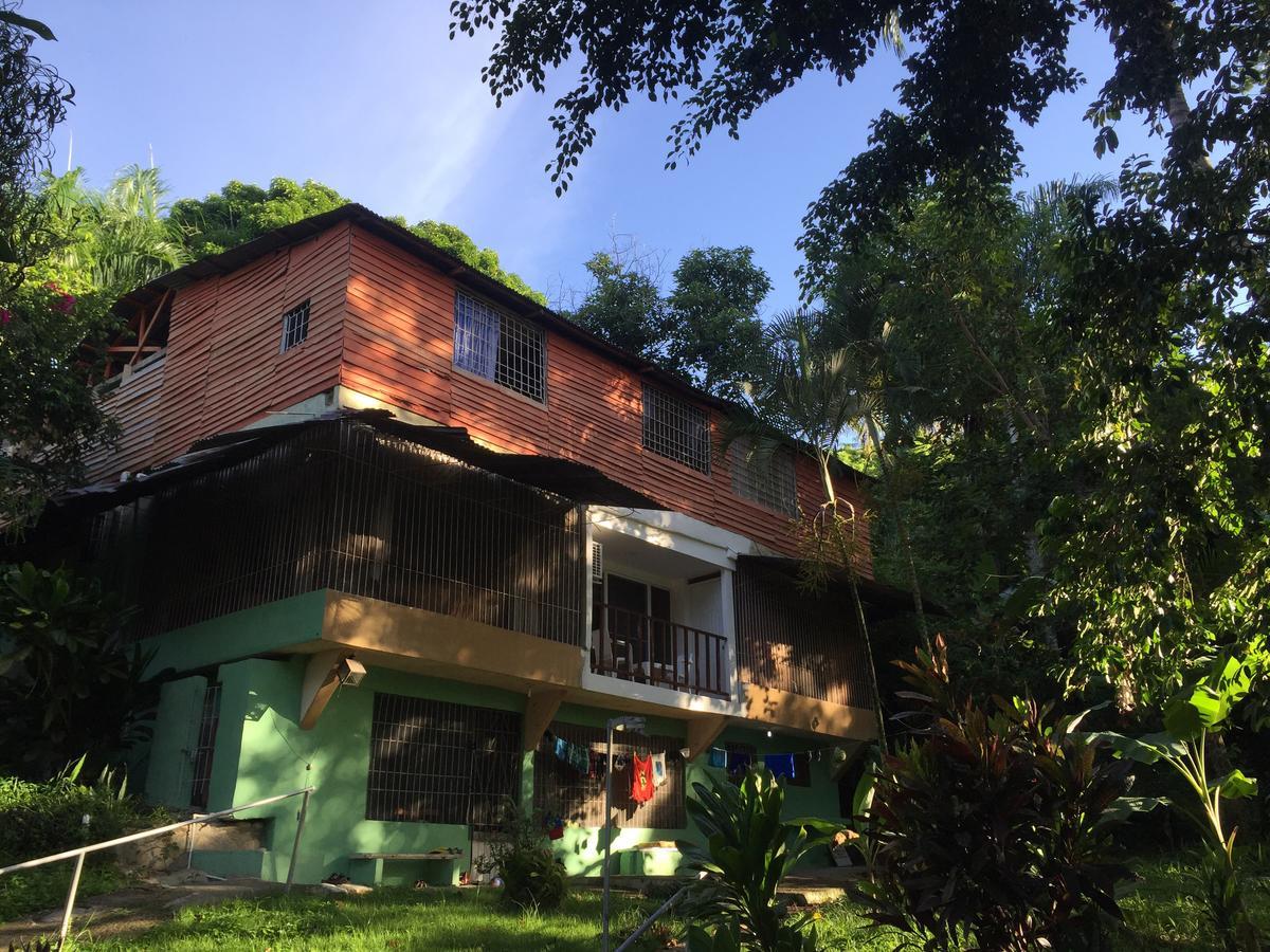 Riverside Private Lodge *