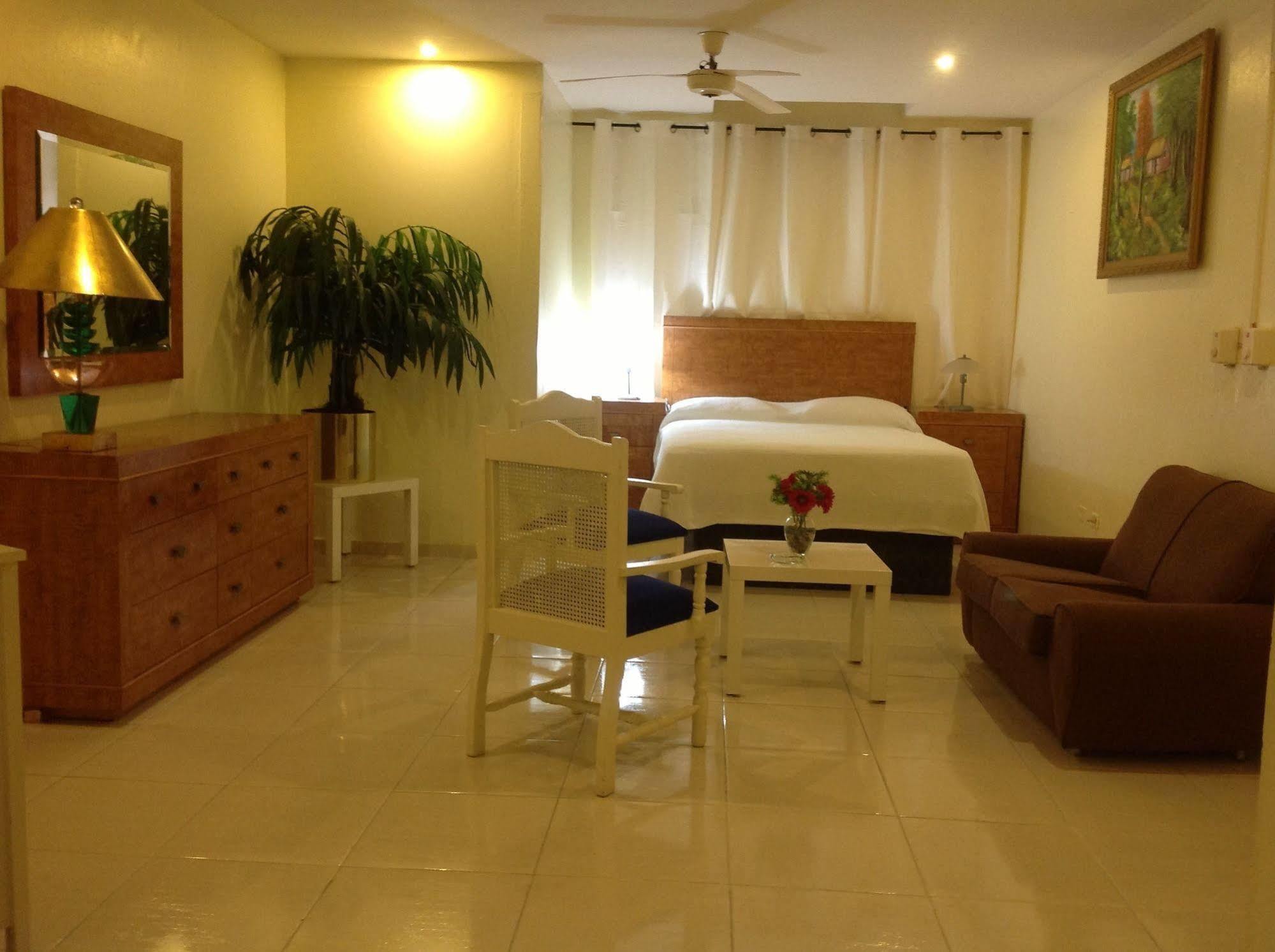 Hotel Esmeralda Santo Domingo