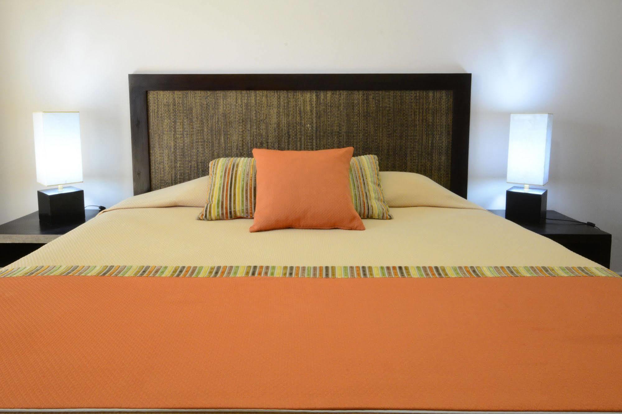 Caribey Aparthotel