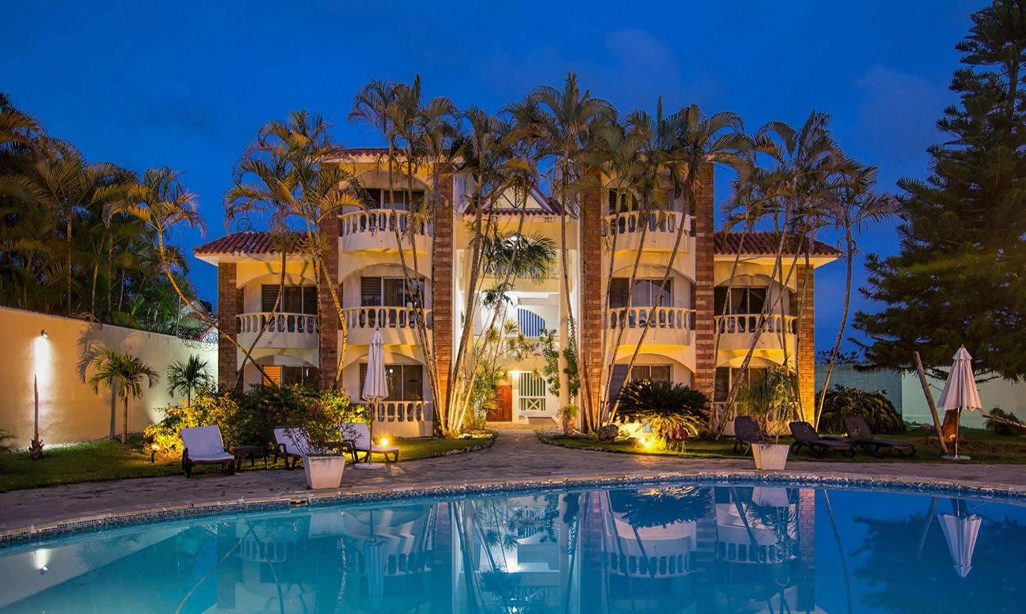 Voramar 3*