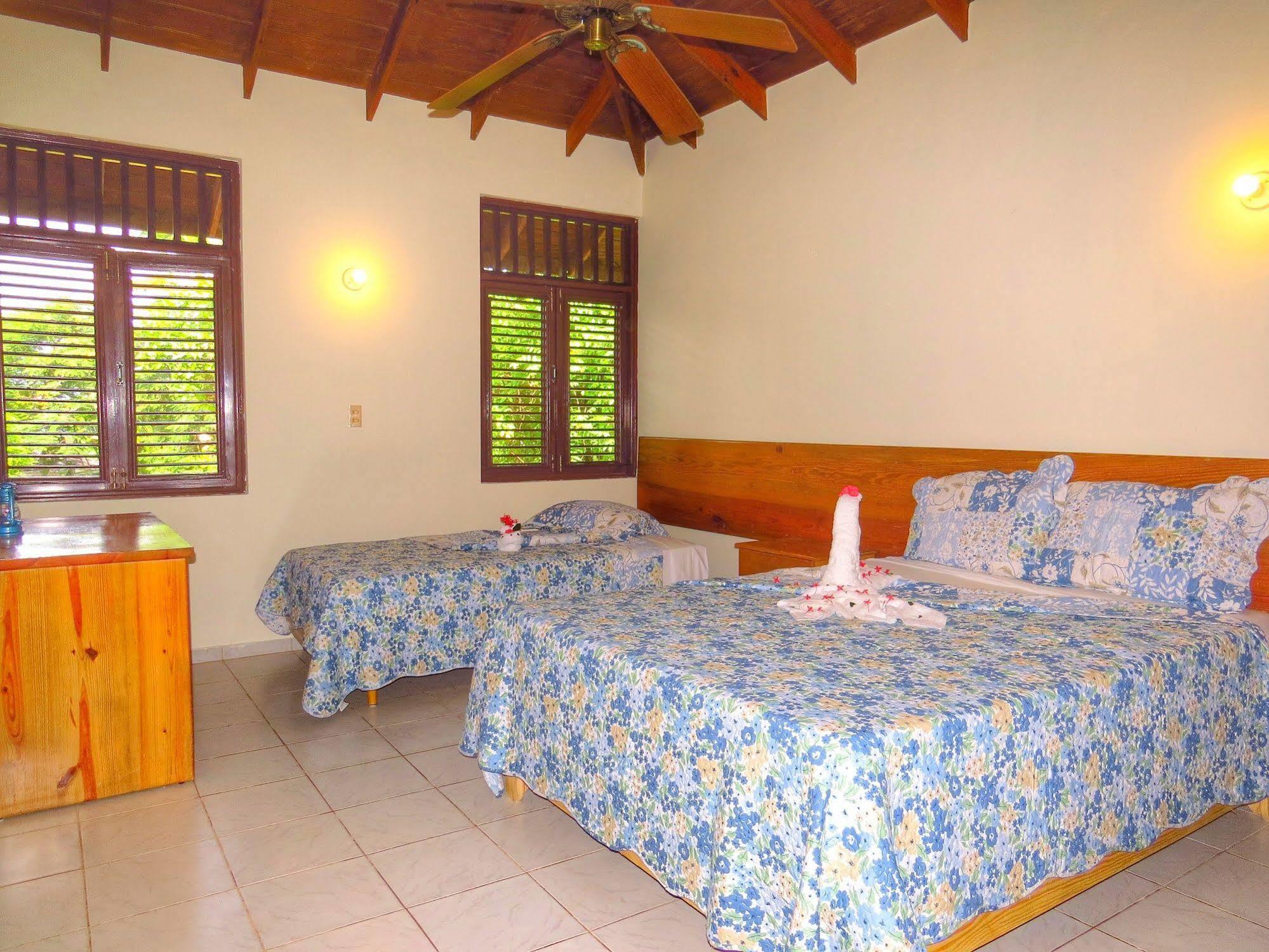 El Pelicano Aparthotel Las Galeras